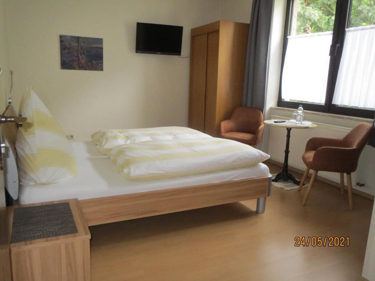 Hotel Und Gaestehaus Gute Quelle Кохем Экстерьер фото