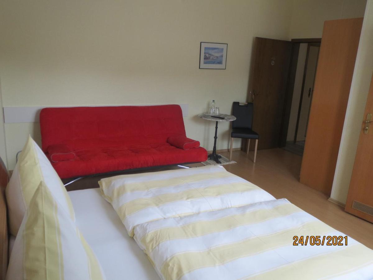 Hotel Und Gaestehaus Gute Quelle Кохем Экстерьер фото