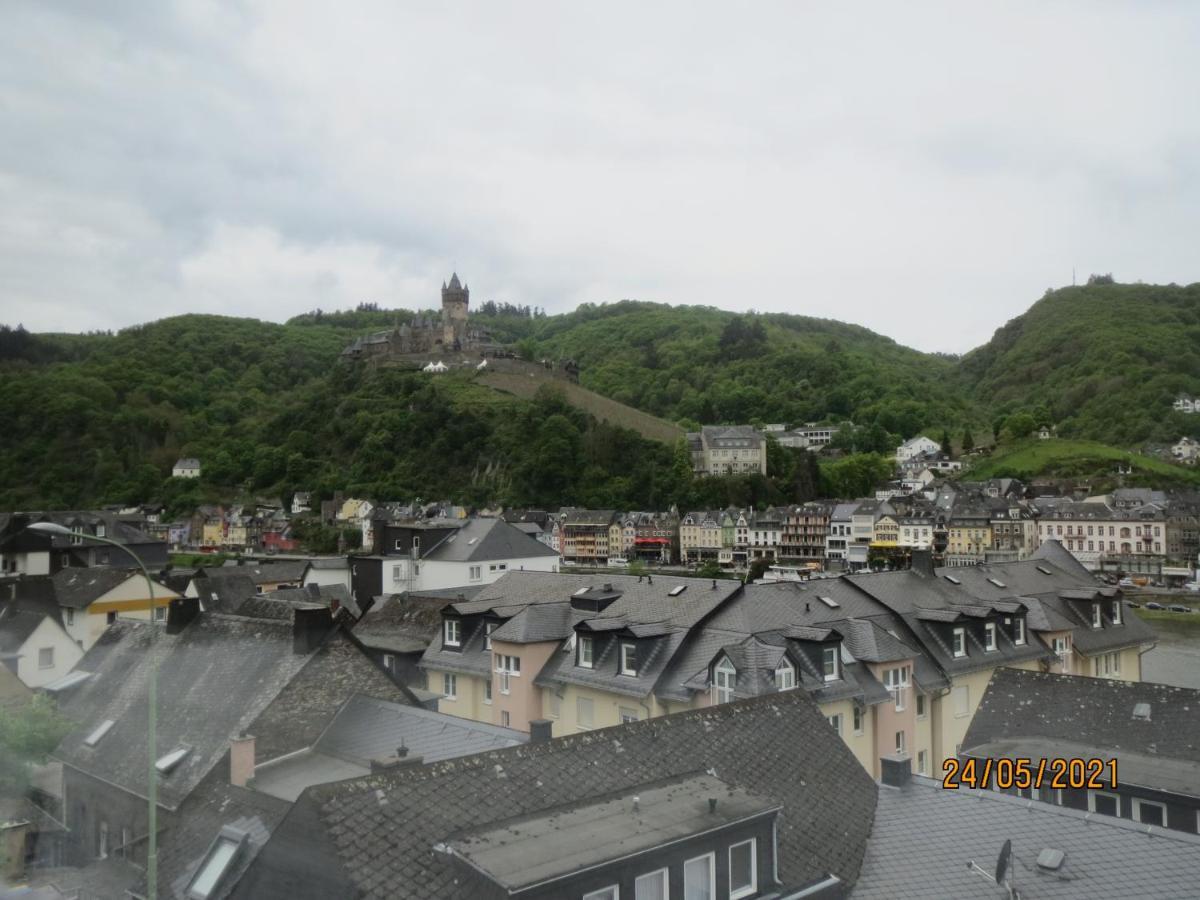 Hotel Und Gaestehaus Gute Quelle Кохем Экстерьер фото